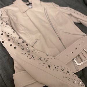 This babe is hands down one bad mamajama!